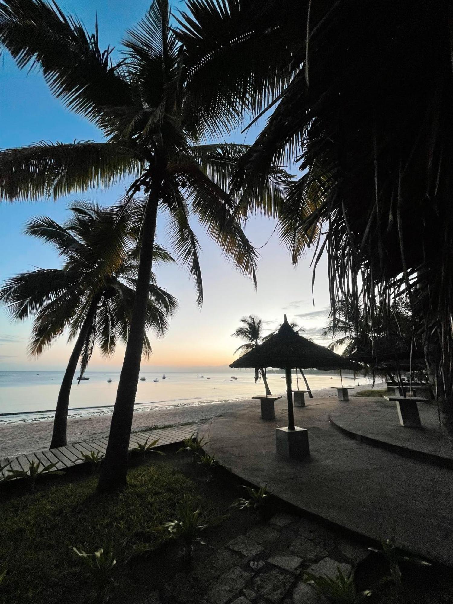 Hotel The Nautilus Pemba Extérieur photo