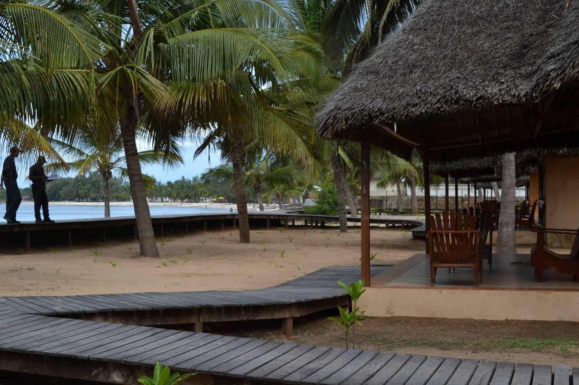 Hotel The Nautilus Pemba Extérieur photo