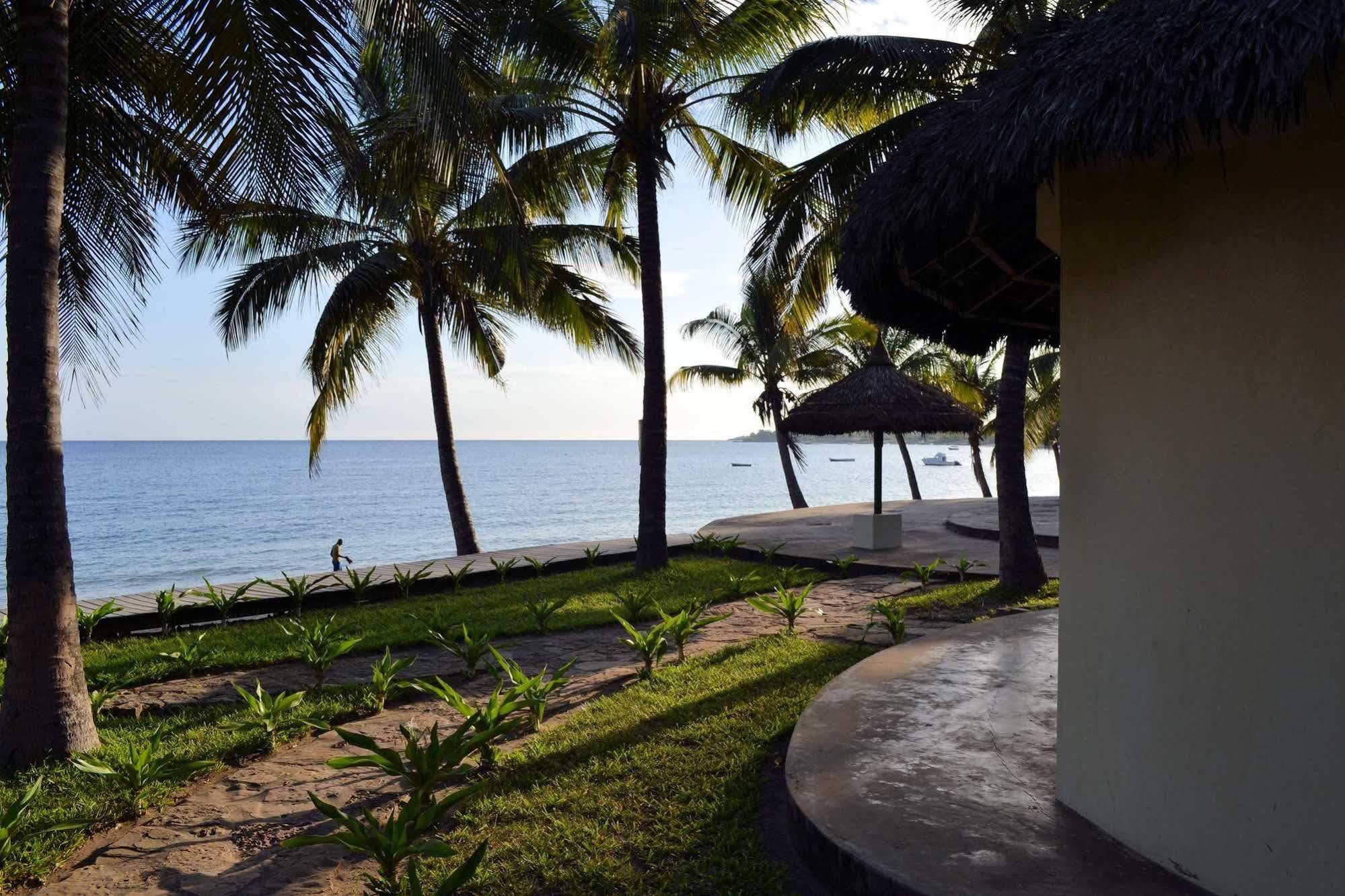 Hotel The Nautilus Pemba Extérieur photo